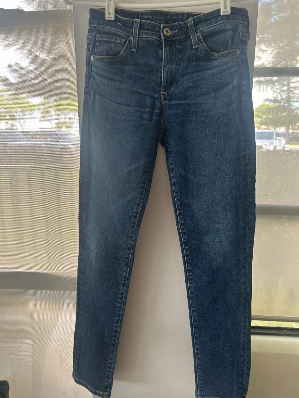 AG JEANS - ADRIANO GOLDSCHMIED - SIZE 25R - Picture 2 of 8